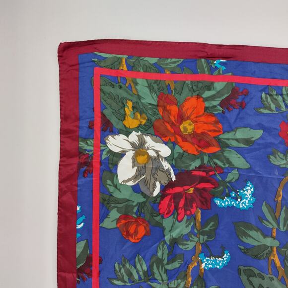 Perry Ellis Silk Floral Flower Scarf 35x35 Japan Red Blue - Picture 5 of 12